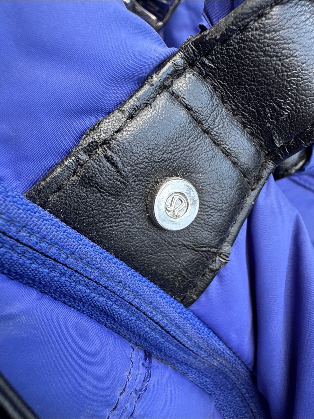lululemon athletica Blue Lululemon Destined for Greatness Duffel - Picture 16 of 16